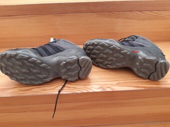 Adidas trekové boty - 5