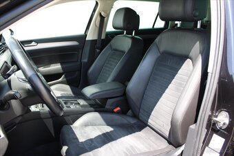 Volkswagen Passat 2.0 TDI 4MOTION HIGHLINE ČR (2017) - 5