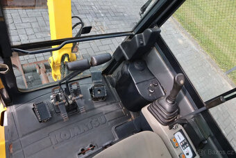špičkový stav - minibagr Komatsu PC16R-3HS - 5