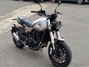 Benelli Leoncino 500 - 5