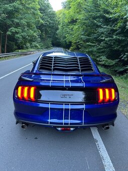 Ford mustang GT, 5.0, V8 - 5