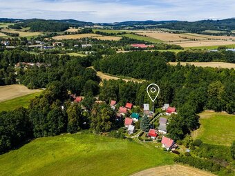 Prodej kompletně rekonstruované chaty s prostorným pozemkem, - 5