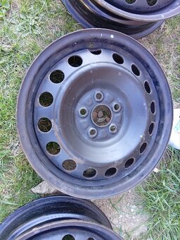 Plechové disky Toyota Yaris Verso S 15" 5x100 - 5