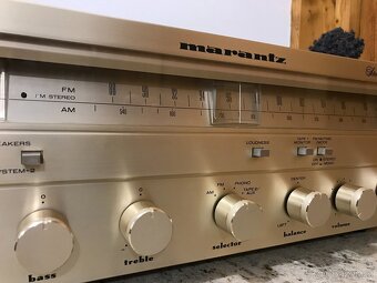 Marantz SR 810 Top stav - 5