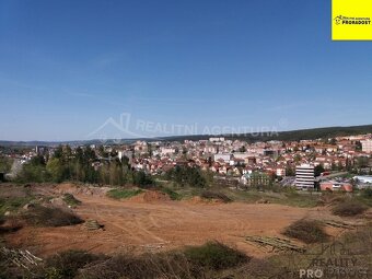 Prodej stavebního pozemku 16 000 m2 v Blansku, stavební poze - 5