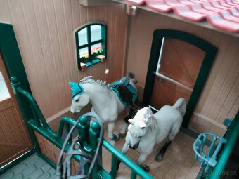 Stáj Schleich - 5