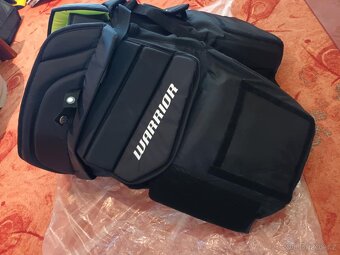 Úplně nové brankářské kalhoty WARRIOR R/X4,velikost senior L - 5