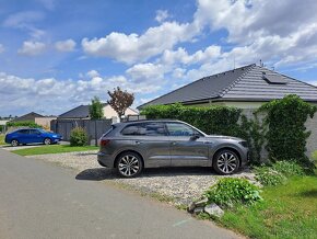VW Touareg 3.0 TDI DSG 210kW R-LINE 4x4 VZDUCH - 5