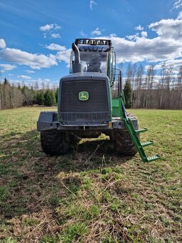 Vyvážecí souprava JOHN DEERE 1110G TOP - 5