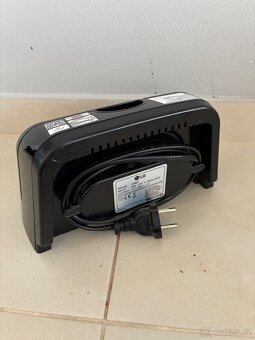 Smart robotický vysavač LG VR86010RR - 5