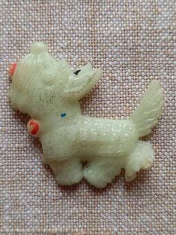 Retro figurka pes Pluto a fosforový pes teriér - 5