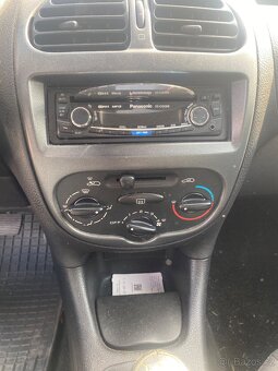 Prodám Peugeot 206,1.4 benzin r.v.2006 - 5