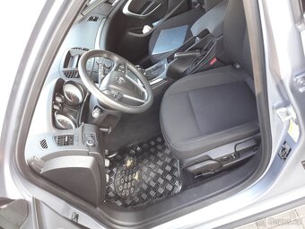 opel insignia 1.8i - 5