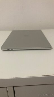 Macbook Pro 13” | 2020 | M1 | 512Gb SSD | 8Gb RAM - 5