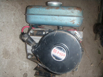 Lodní motor DDR simson? 5 HP Historický kus. čti popis - 5