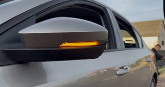 Dynamické blinkry pro Škoda Octavia 3, VW T-roc, T-cross - 5