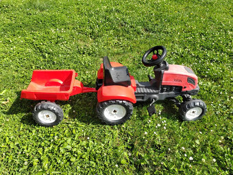 Prodám dětský šlapací traktor - 5
