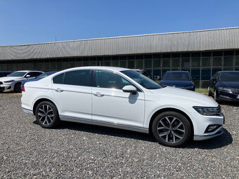 VOLKSWAGEN PASSAT 2,0 TDI KAMERA 360 VIRTUÁL - 5