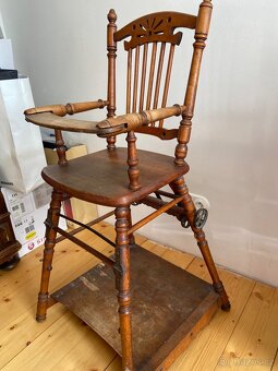 Starožitná dětská židlička - 5