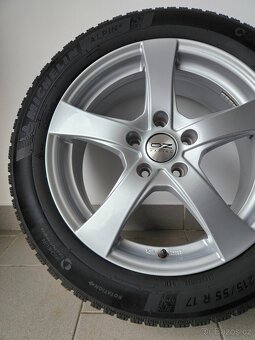 ALU Skoda Karoq 5x112 Zimní Michelin 215/55/17 - 5
