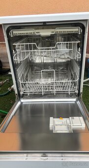 Myčka Miele, volně stojící - 5