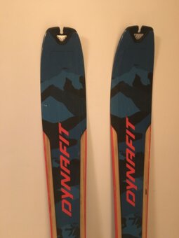 Skialpovy set Dynafit lyze a vazani - 5