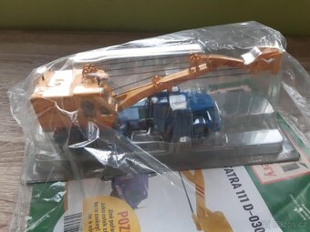 TATRA 111 D - 030 - 5