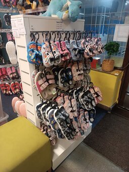 Vystavovací regály - 5