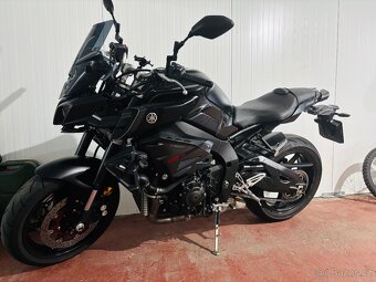 Yamaha MT10 - 5