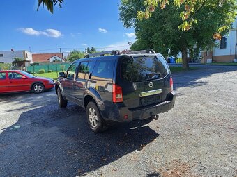 Nissan Pathfinder 2005 - 5