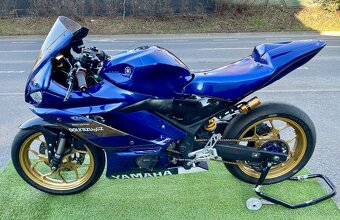 Yamaha R3 - 5
