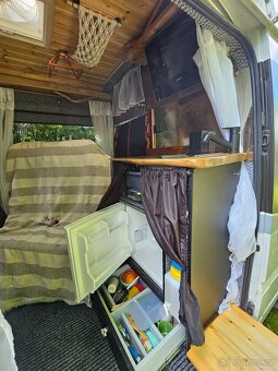 Mercedes Benz sprinter 2005, 7 míst + nákladní + obytný - 5