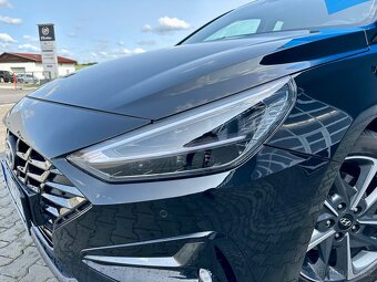 Hyundai i30 Fastback 1.5T-GDI 117KW MHEV DCT ZÁRUKA - 5