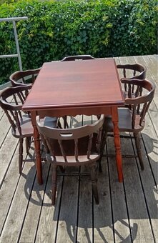 Sestava Nevada se stolem a židlemi - 5