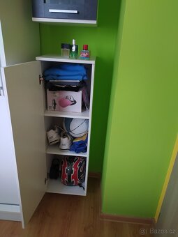 ZÁVĚSNÉ SKŘÍŇKY - 2ks - 5