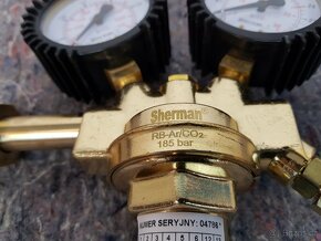 Nový profi redukční ventil Sherman TURBO Ar/CO2 - 5