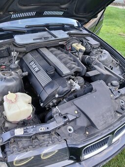 Bmw e36 323i - 5
