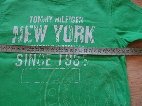 Zelené tričko Tommy Hilfiger - 3 roky - 5