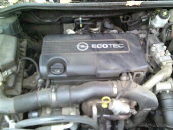 Opel Astra tourer - 5