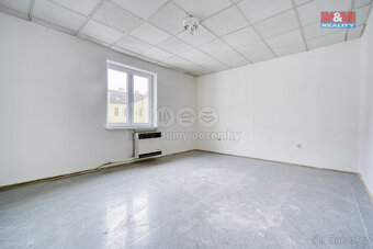 Pronájem bytu 1+1, 38 m², Plzeň, ul. Sladkovského - 5