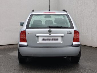 Škoda Octavia 1.6i , 75 kW benzín, 2010 - 5