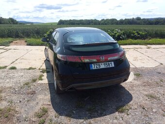 Honda Civic 2.2 i-ctdi - 5