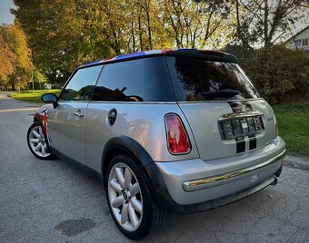 Mini Cooper 1.6i • British Edition • alu R17 • - 5