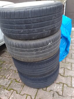 8Jx17 ET30 BMW - 5