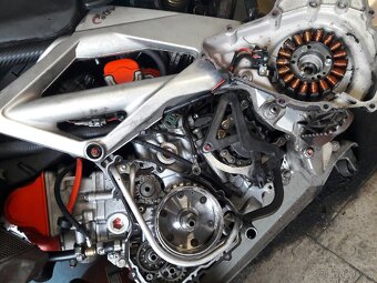 aprilia sxv 550 2007 - 5