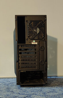 Corsair SPEC-02 Red Carbide Series s průhlednou bočnicí - 5