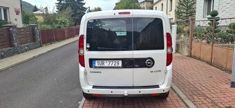 Opel combo rok 2013 1.6. 6kval 77kw.197340km. diesel top. - 5