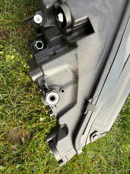 Octavia 4 IV světlomet 5E4941016A - 5