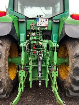 Traktor John Deere 6820 - 5
