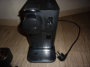 Nespresso kávovar na kapsle De'Longhi EN500.B - 5